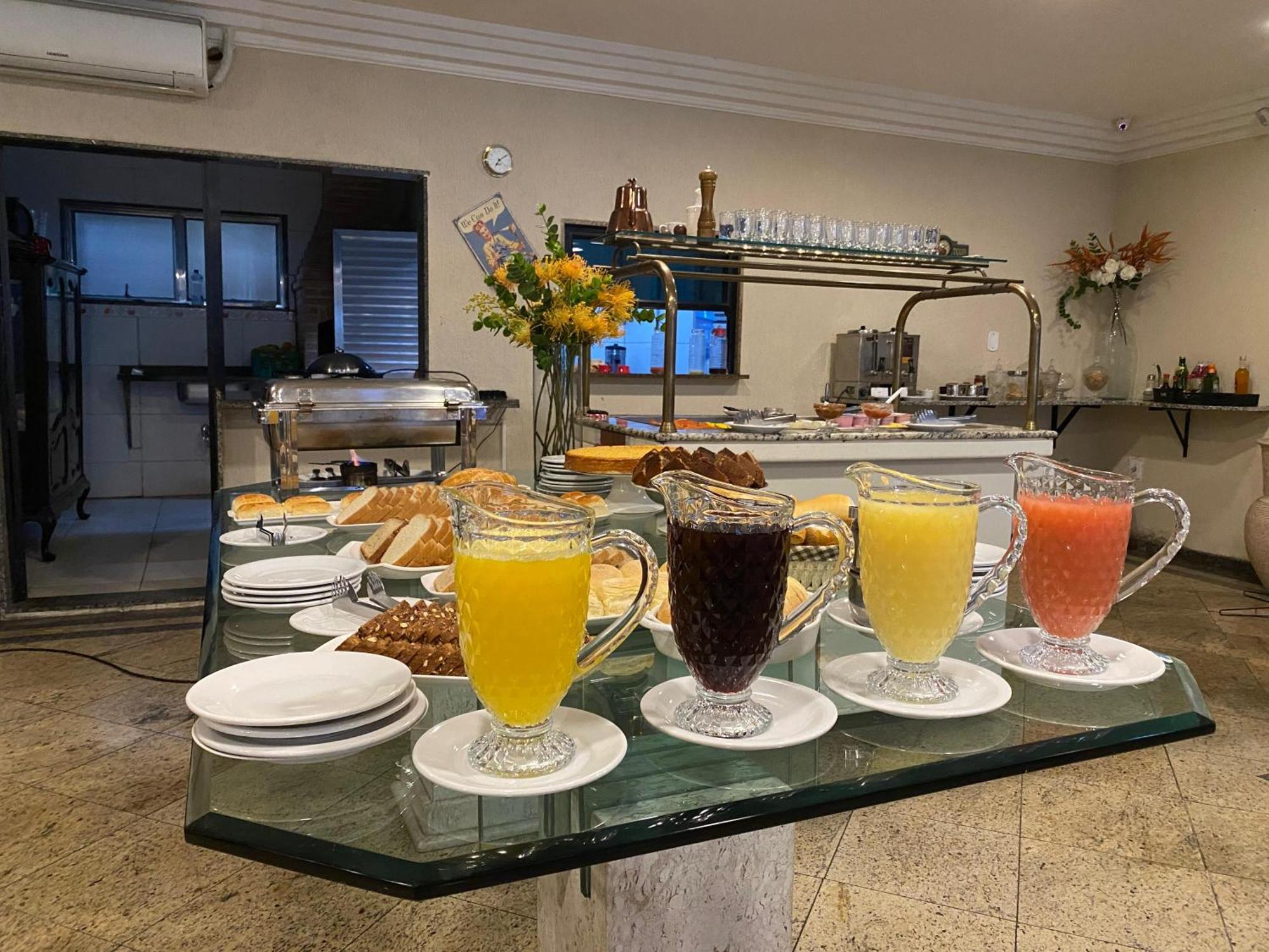 Hotel Palace Кашуэйрас-ди-Макаку Экстерьер фото
